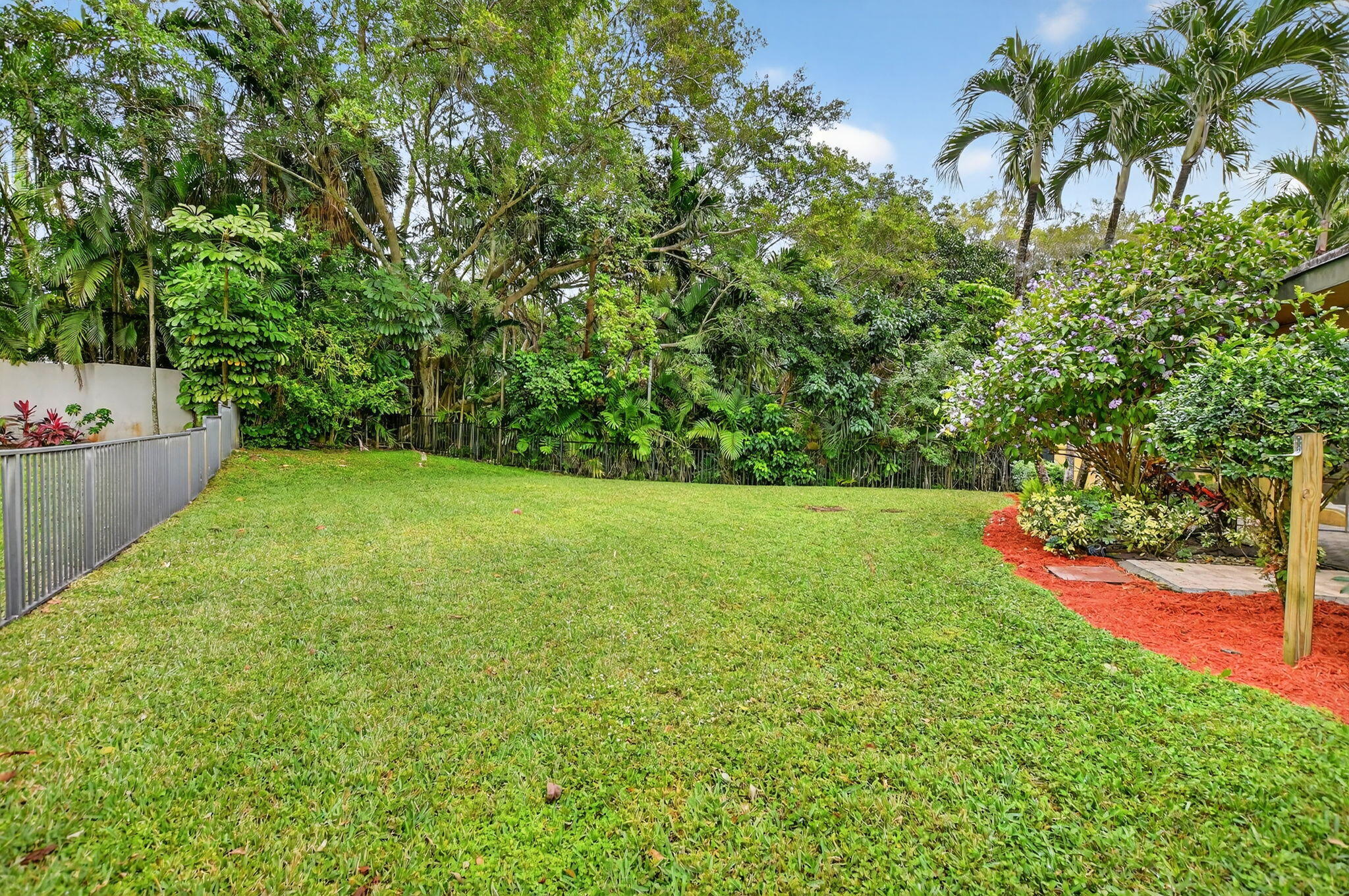 ESTANCIA II OF VIA VERDE - Residential