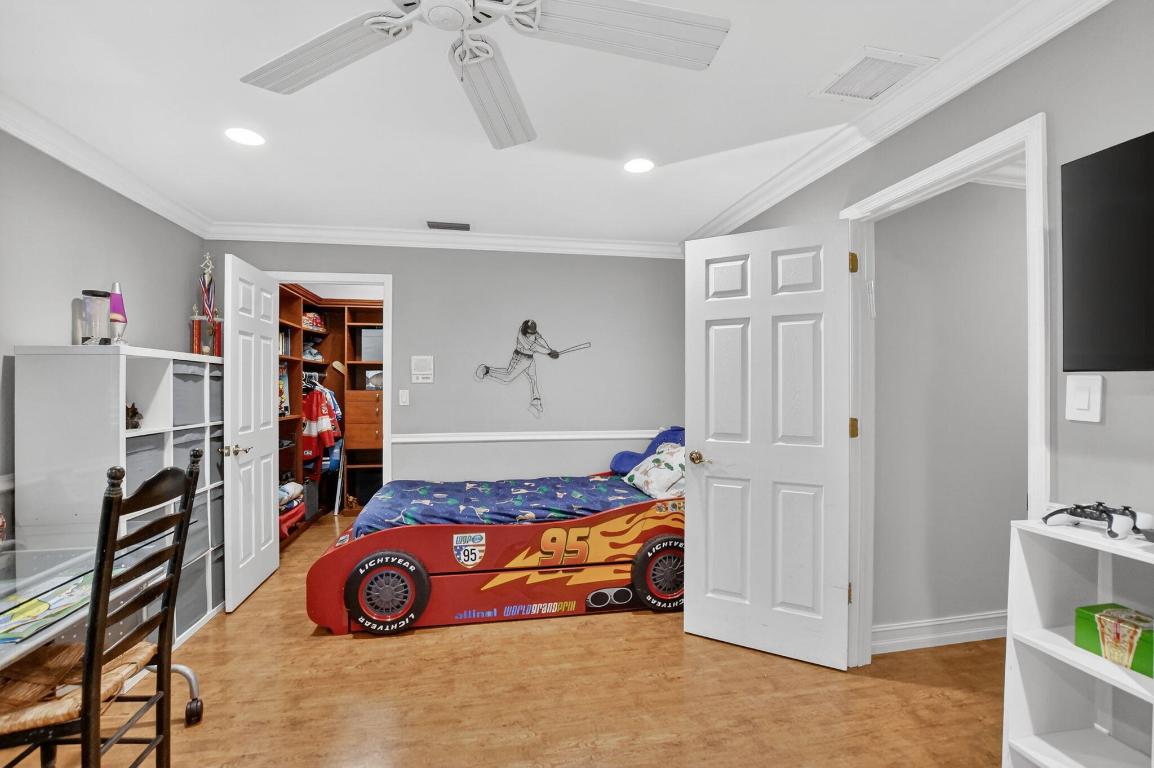 ESTANCIA II OF VIA VERDE - Residential