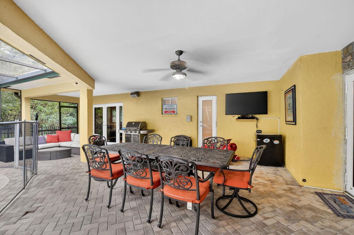 ESTANCIA II OF VIA VERDE - Residential