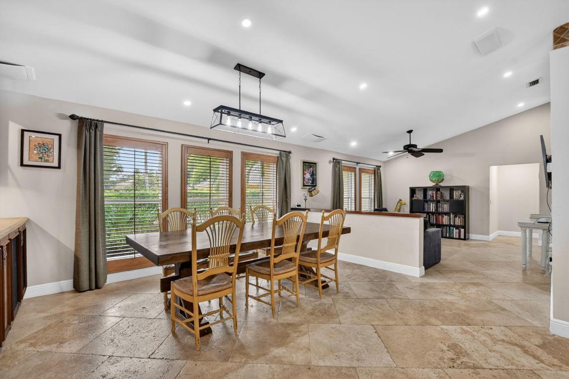 ESTANCIA II OF VIA VERDE - Residential