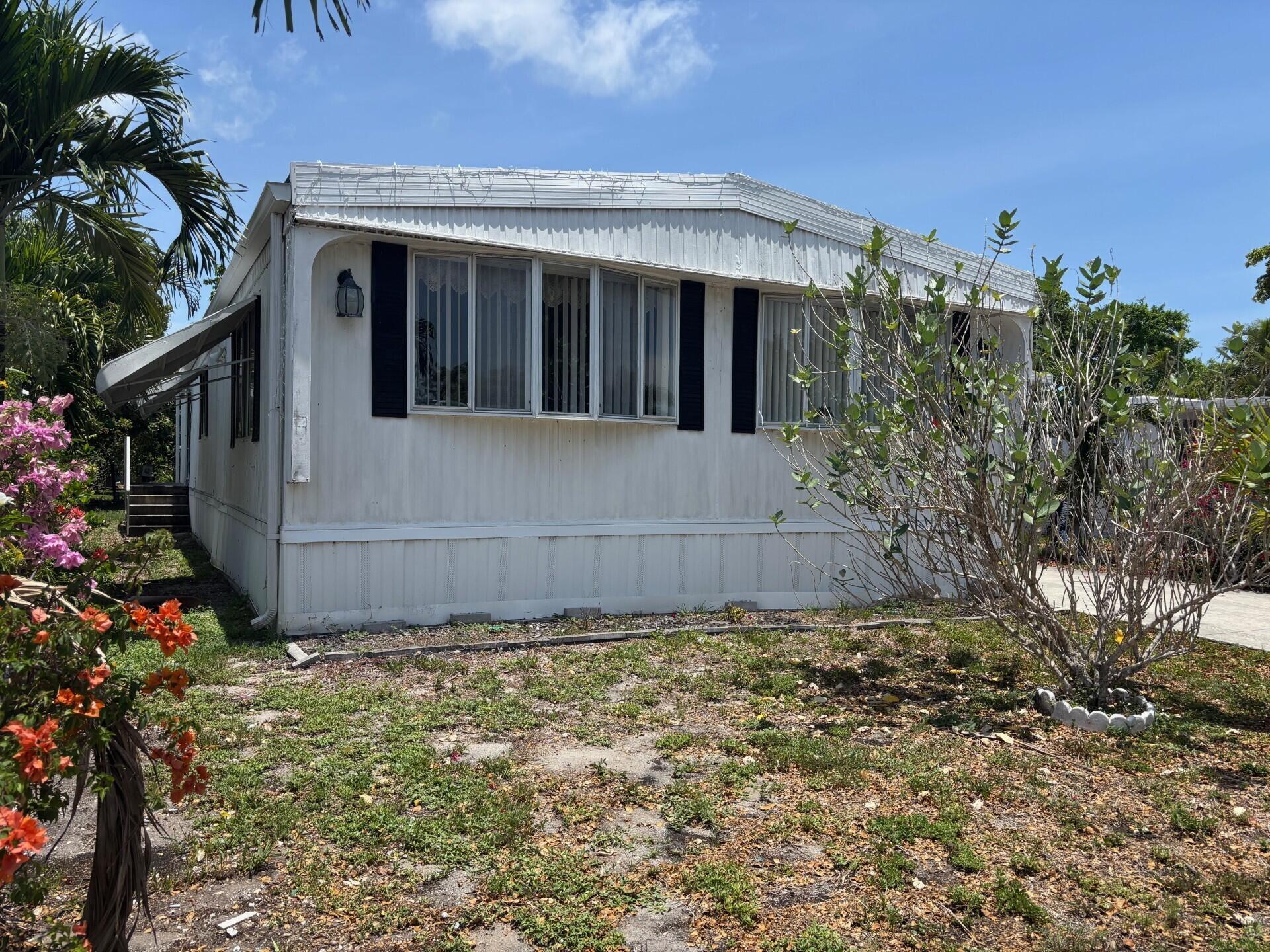 311 NW 50th Street, Deerfield Beach, FL, 33064/$79,000 2 311 NW 50th Street
