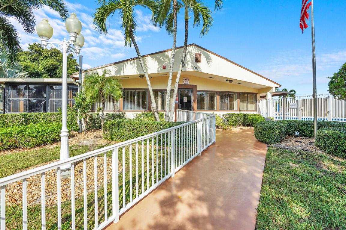 PINE RIDGE SOUTH I CONDO - Residential