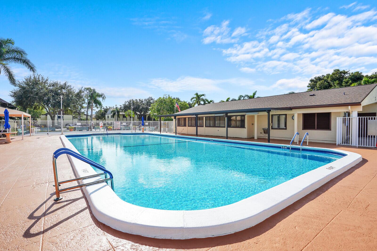 PINE RIDGE SOUTH I CONDO - Residential