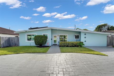 17 SE 9th Ave Deerfield Beach FL 33441
