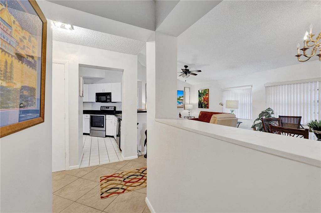 POINTE PARK CONDOS - Residential