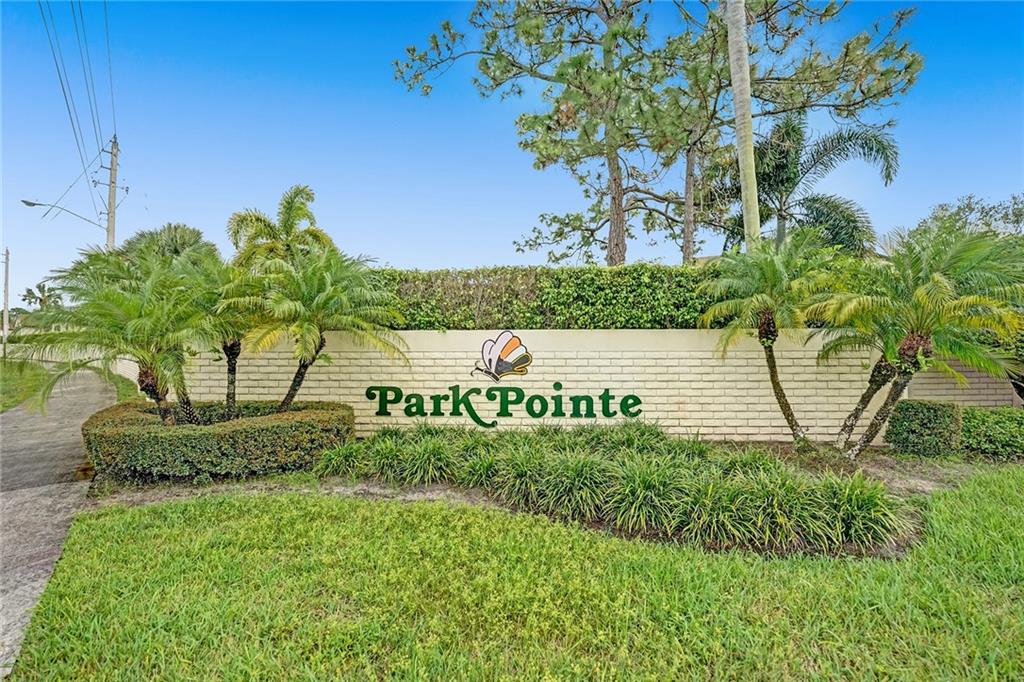 POINTE PARK CONDOS - Residential