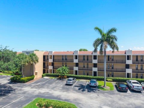 Tiny photo for 5828 Coral Lake Drive, Margate, FL 33063 (MLS # B26044691)