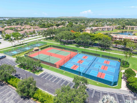 Tiny photo for 5828 Coral Lake Drive, Margate, FL 33063 (MLS # B26044691)