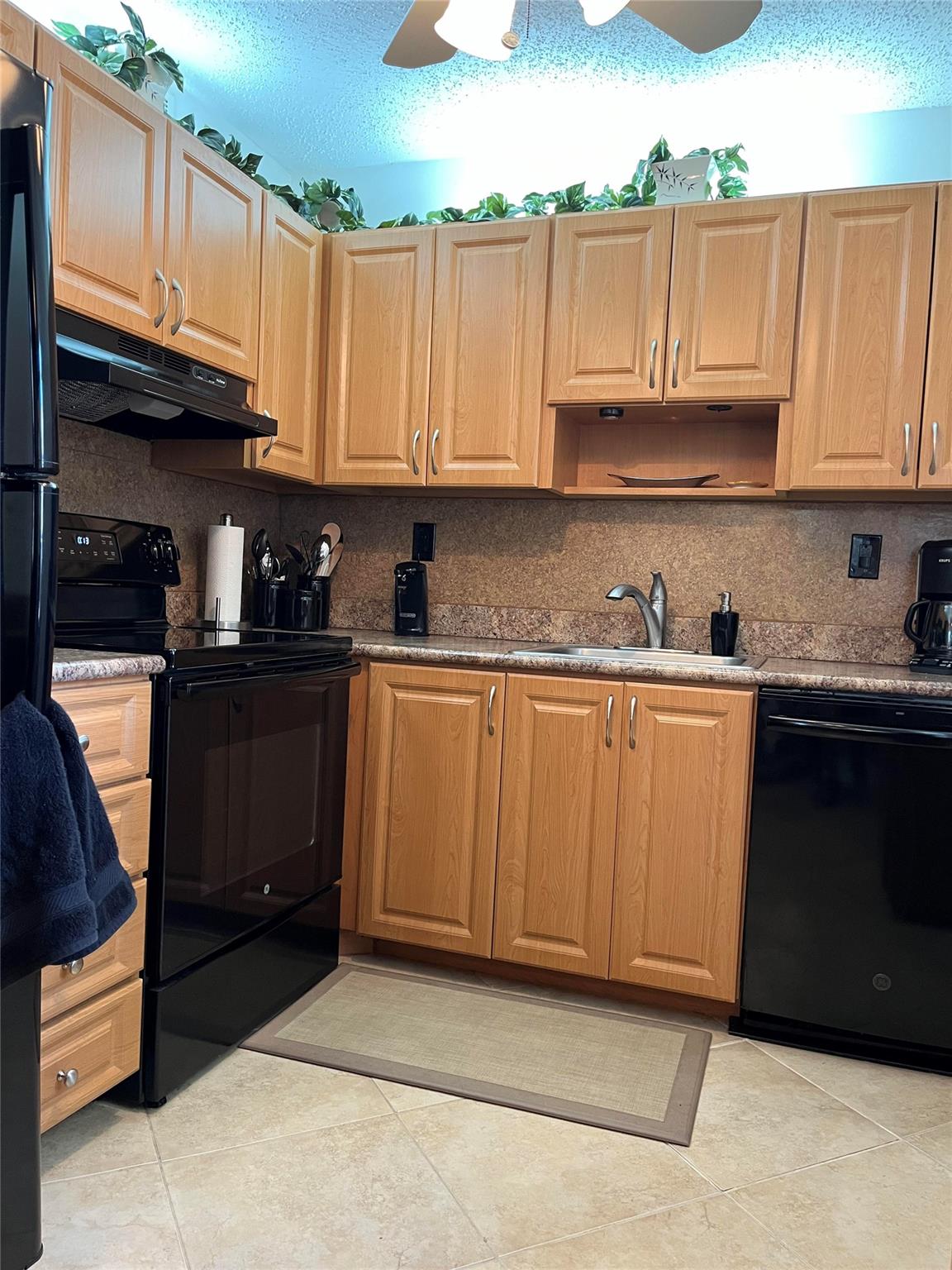 Kings Point Burgundy P - Residential