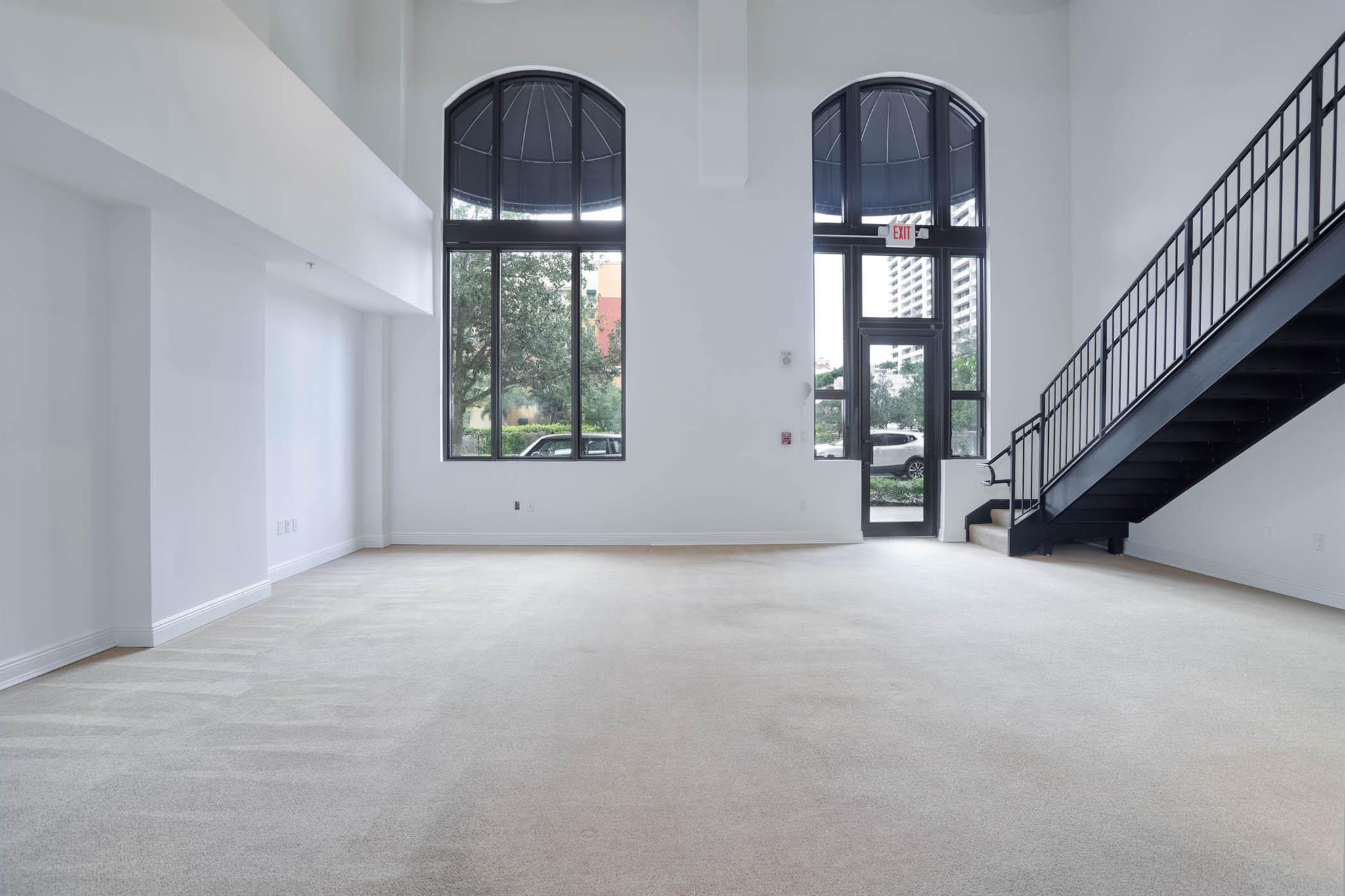 701 S Olive Avenue 0116