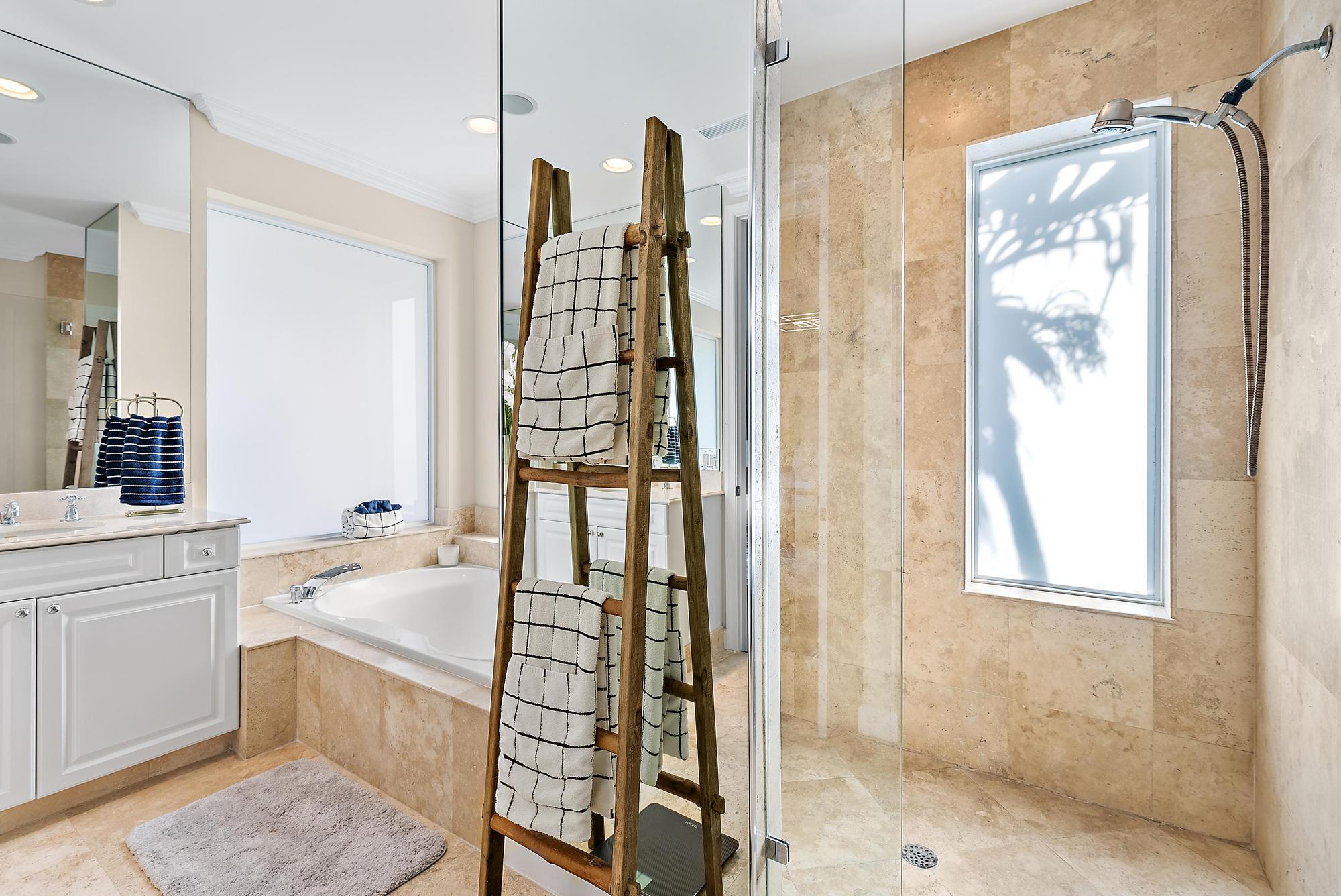 MILLINGS CAY - Residential