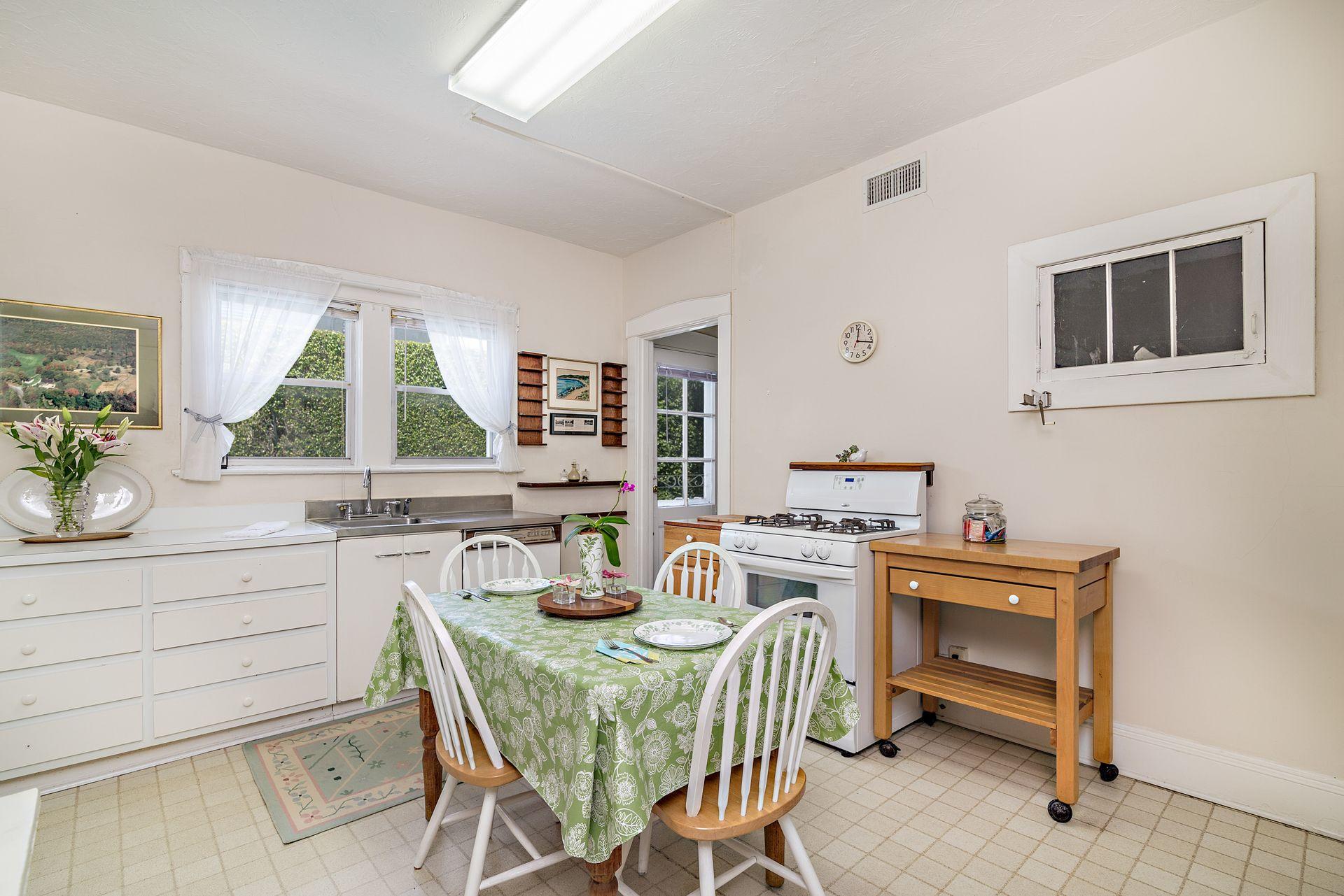 POINCIANA PARK 2ND ADD - Residential