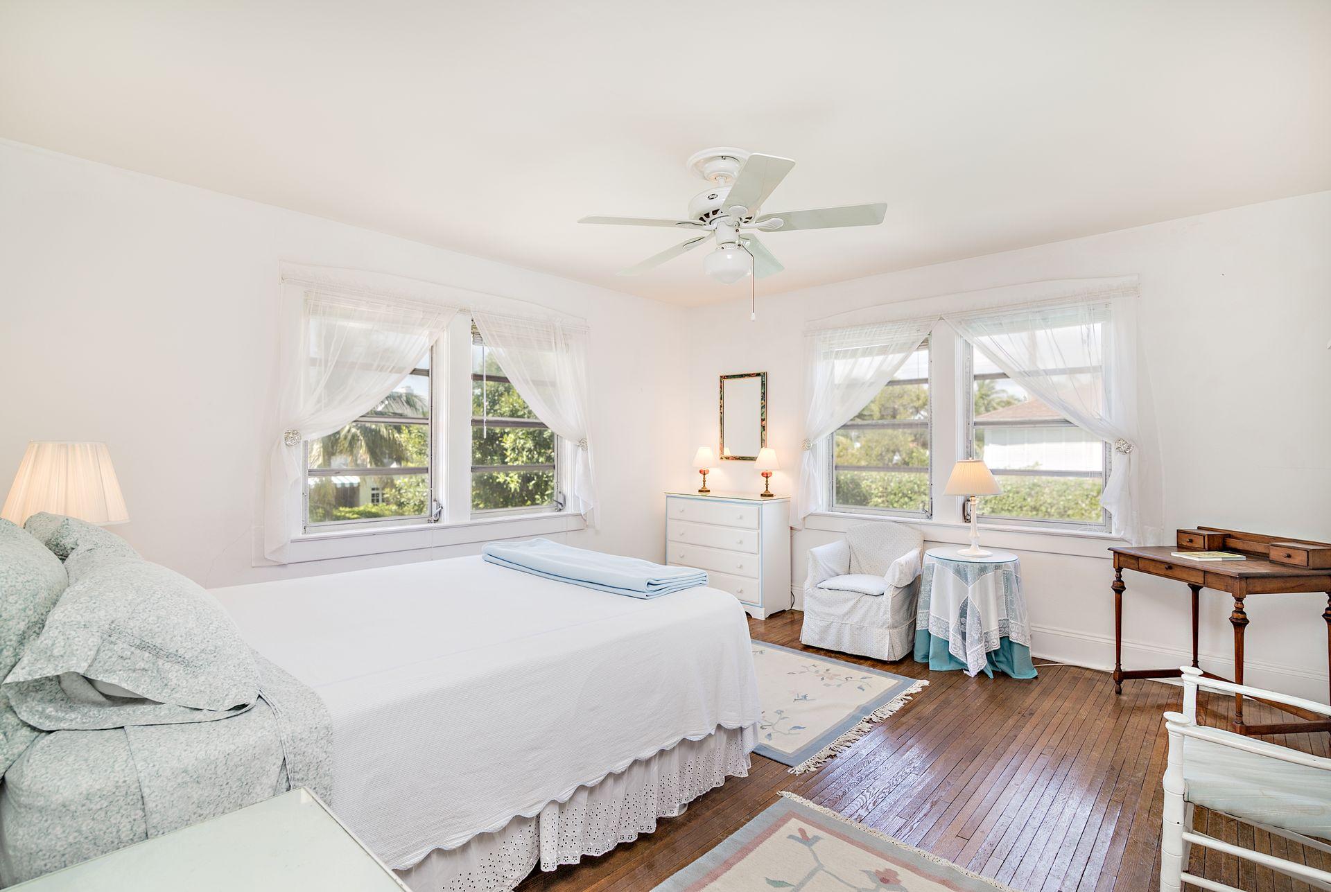 POINCIANA PARK 2ND ADD - Residential