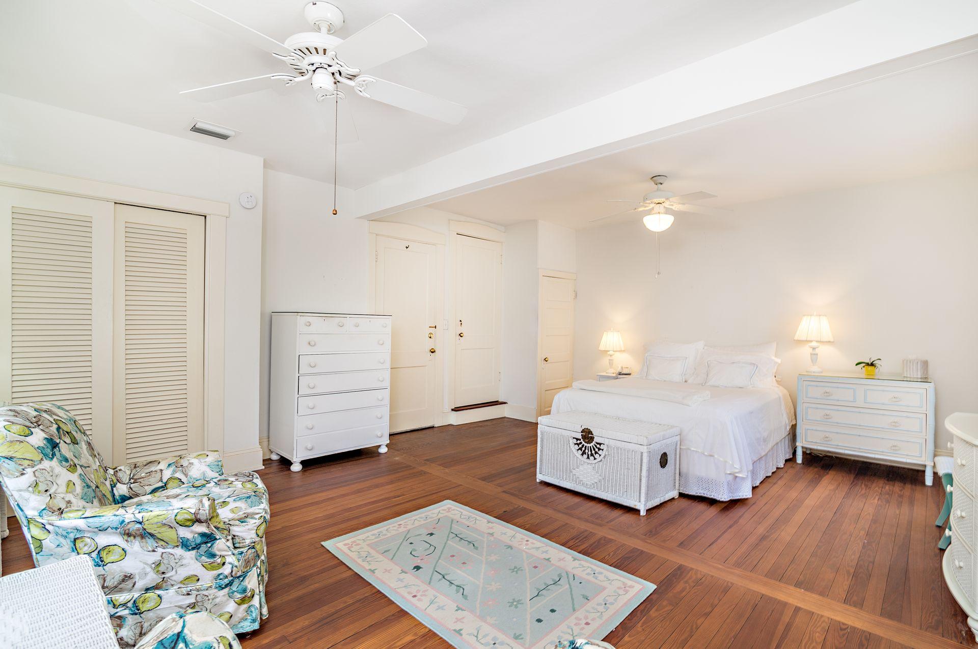 POINCIANA PARK 2ND ADD - Residential