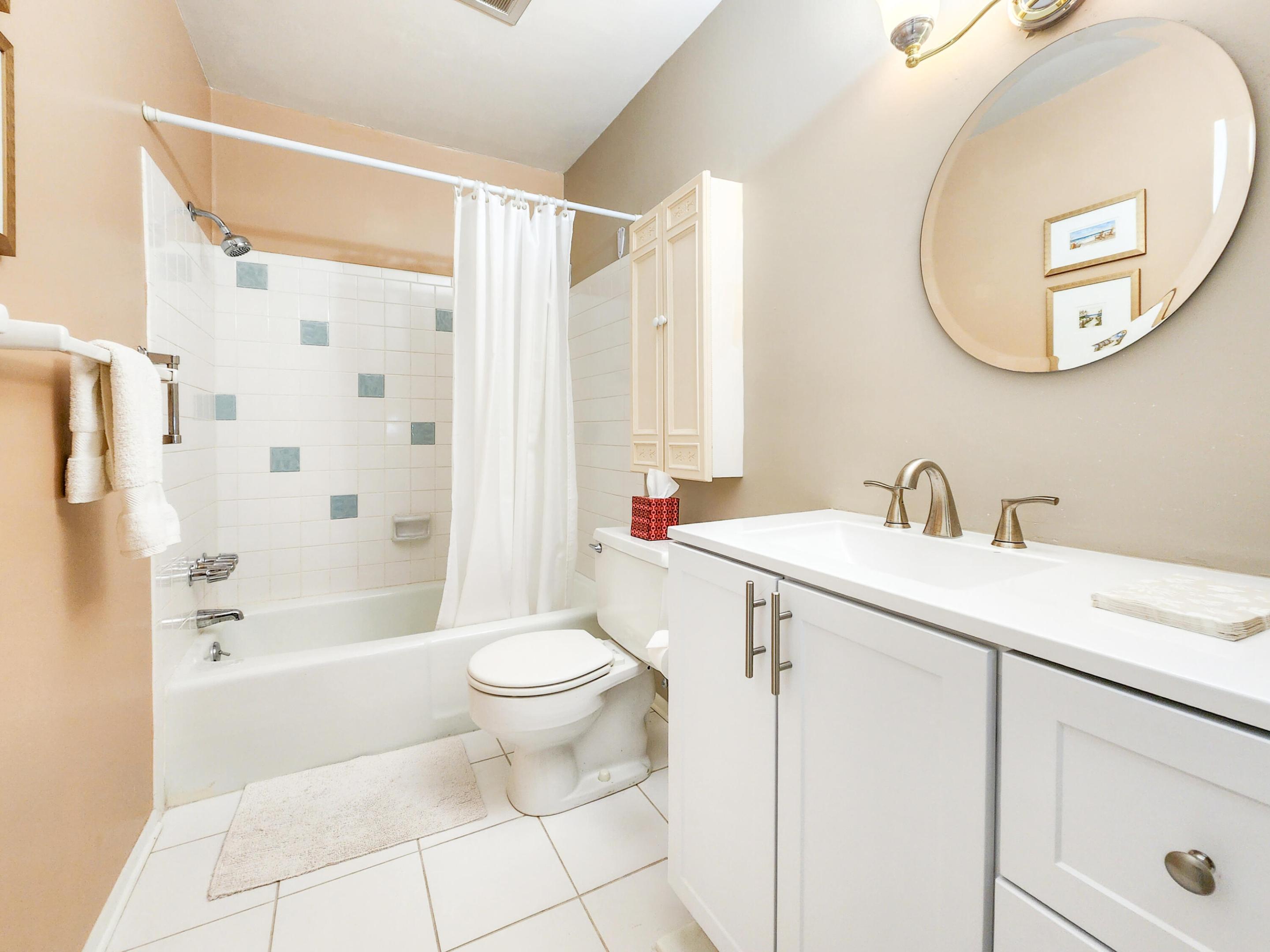 VISTA HARBOR CONDO BLDGS M-T - Residential