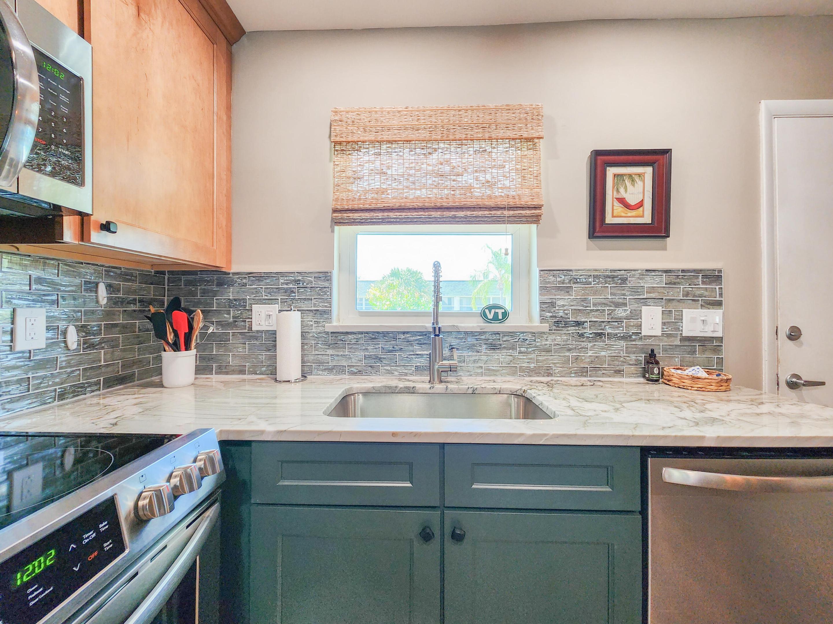 VISTA HARBOR CONDO BLDGS M-T - Residential