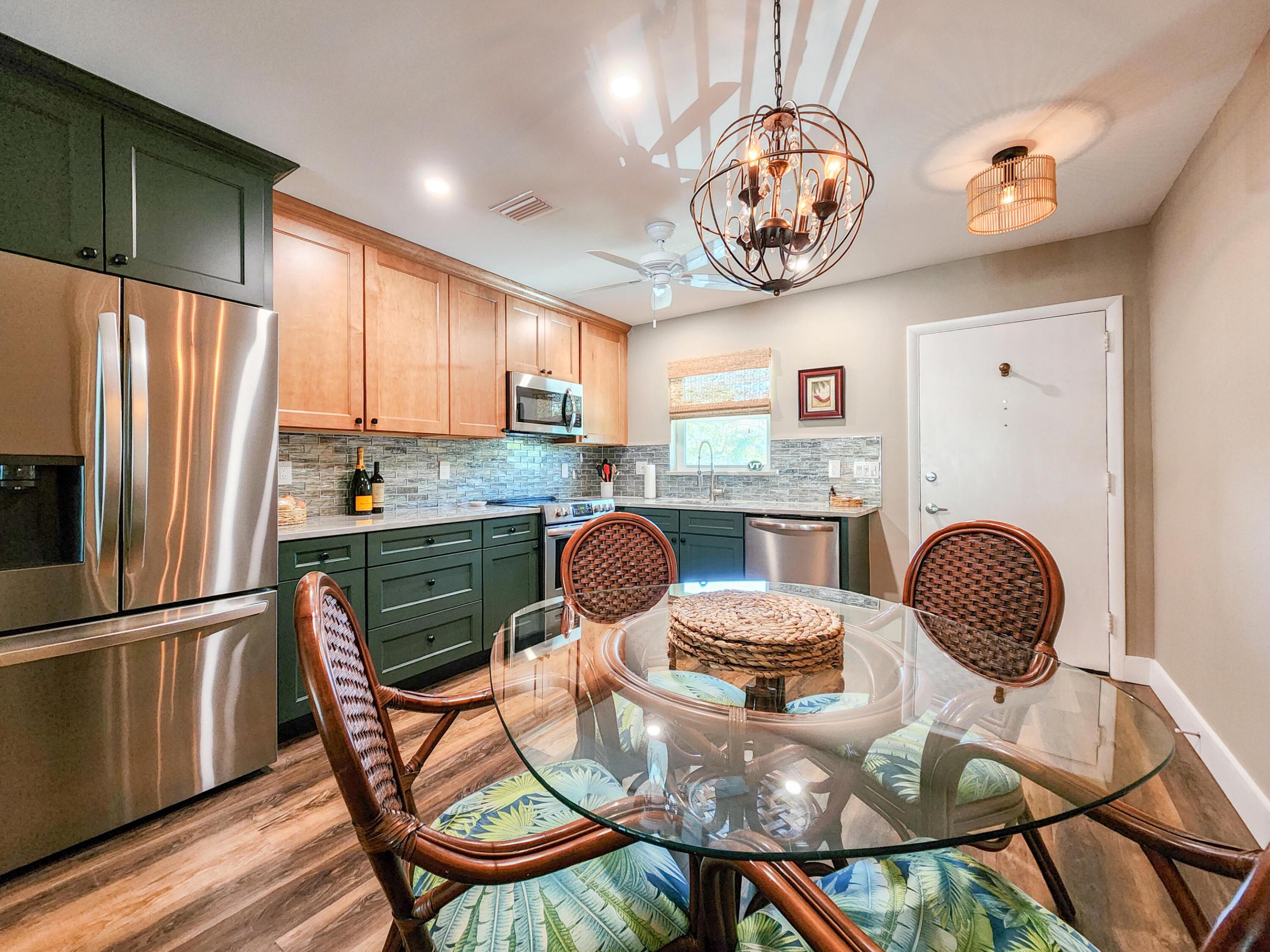 VISTA HARBOR CONDO BLDGS M-T - Residential