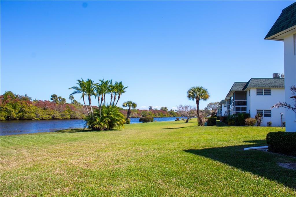 VISTA HARBOR CONDO BLDGS M-T - Residential