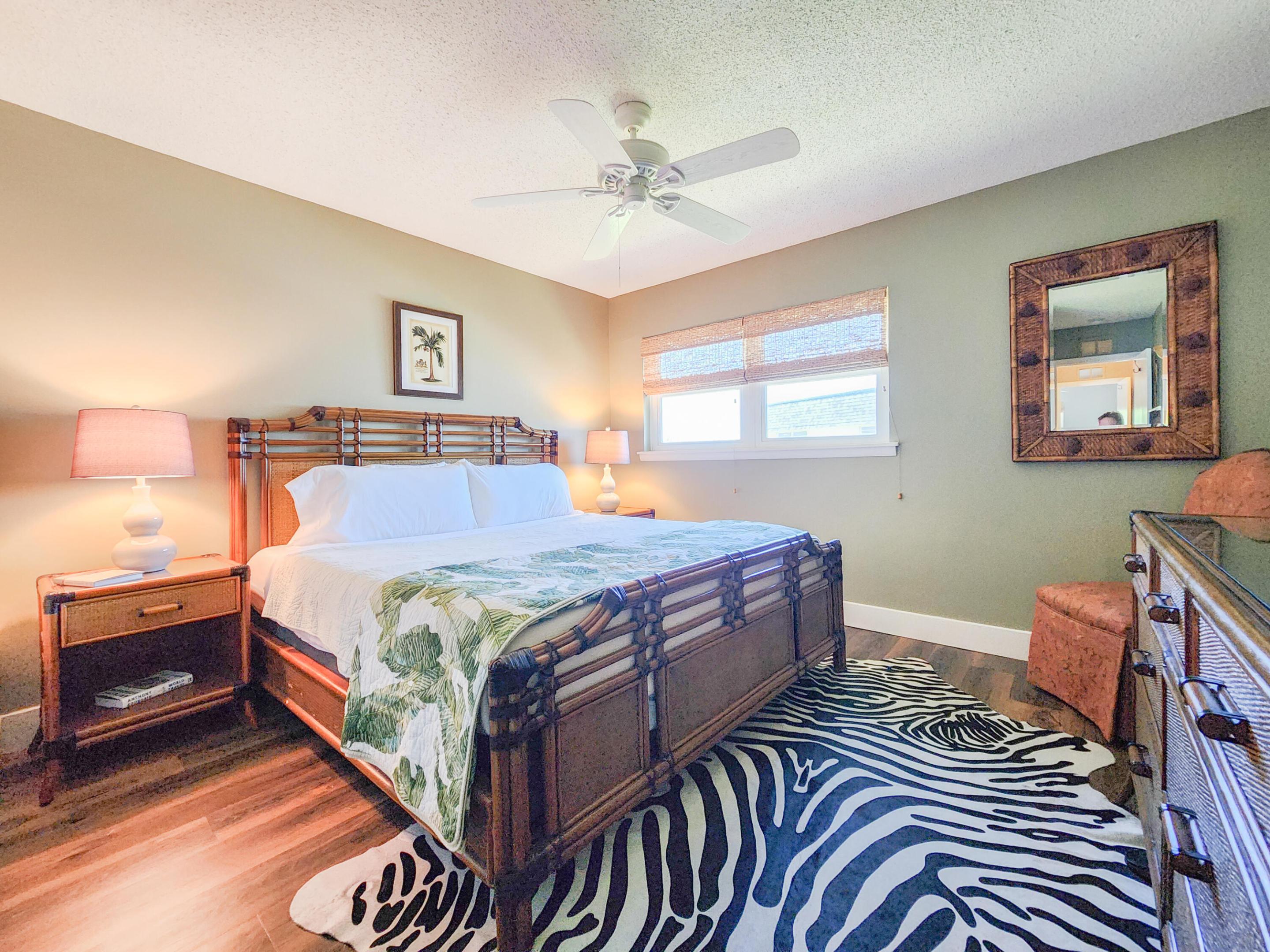 VISTA HARBOR CONDO BLDGS M-T - Residential