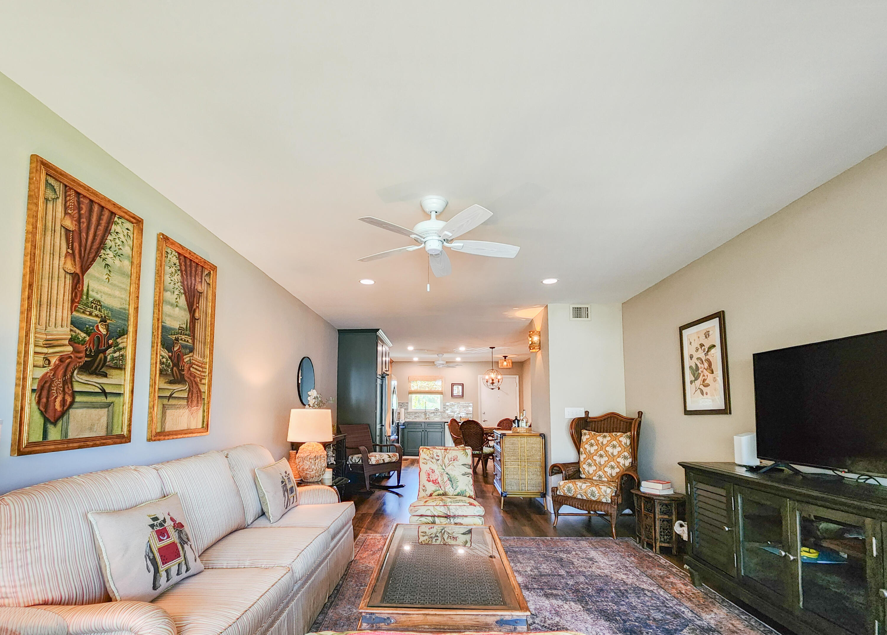 VISTA HARBOR CONDO BLDGS M-T - Residential