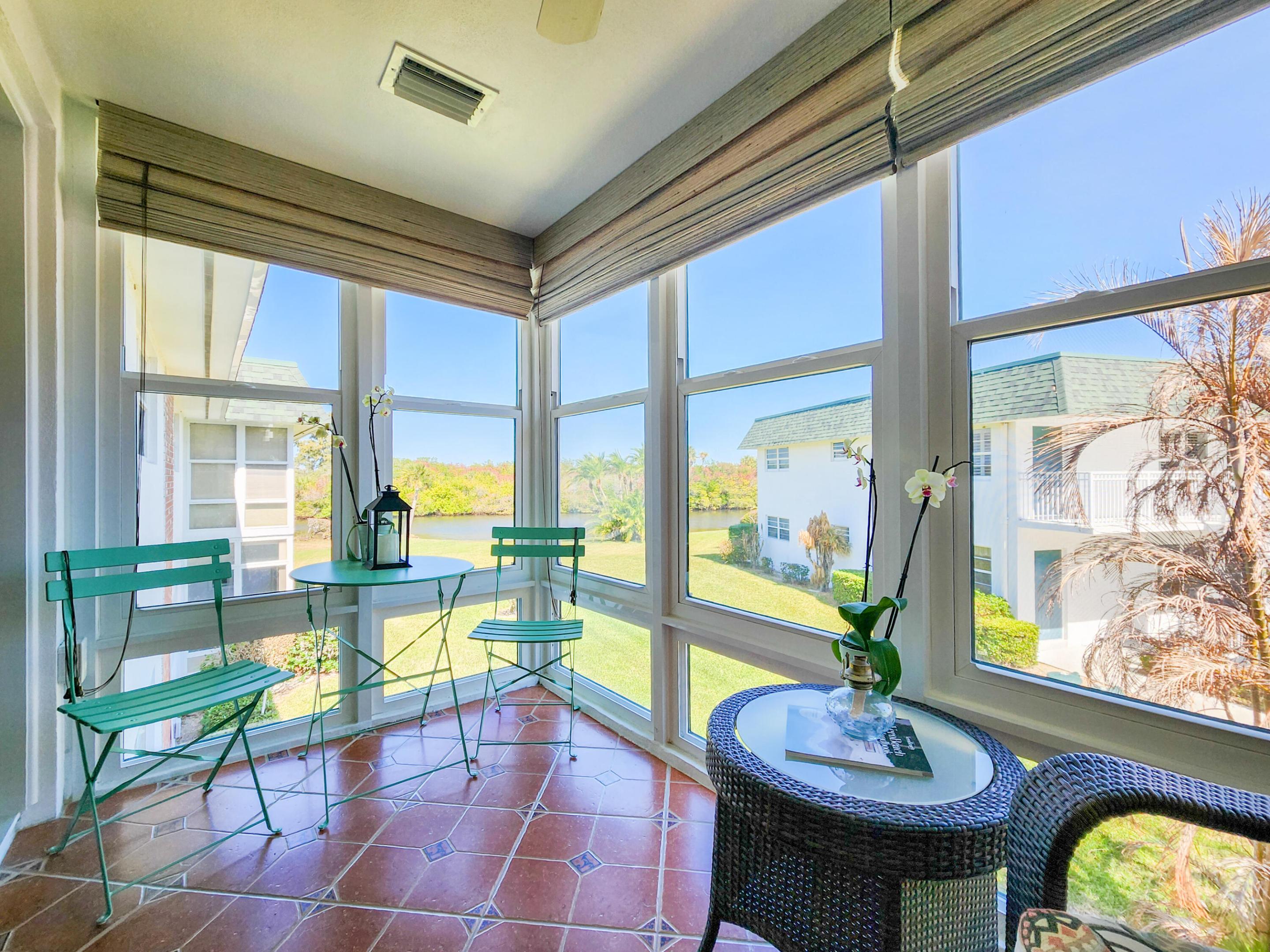 VISTA HARBOR CONDO BLDGS M-T - Residential