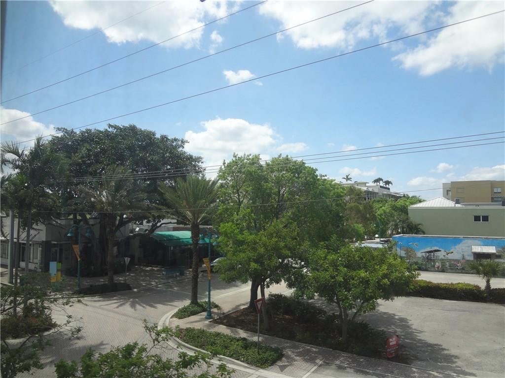 City Walk At Pineapple Gr - Residential Lease