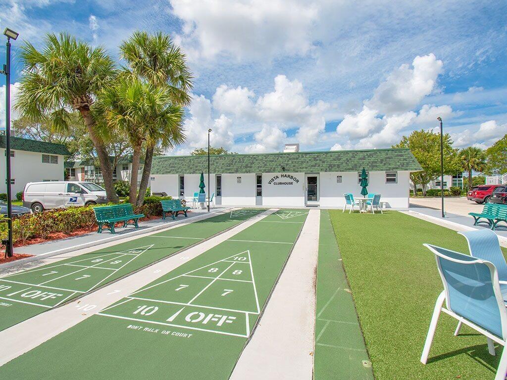 VISTA HARBOR CONDO BLDGS - Residential