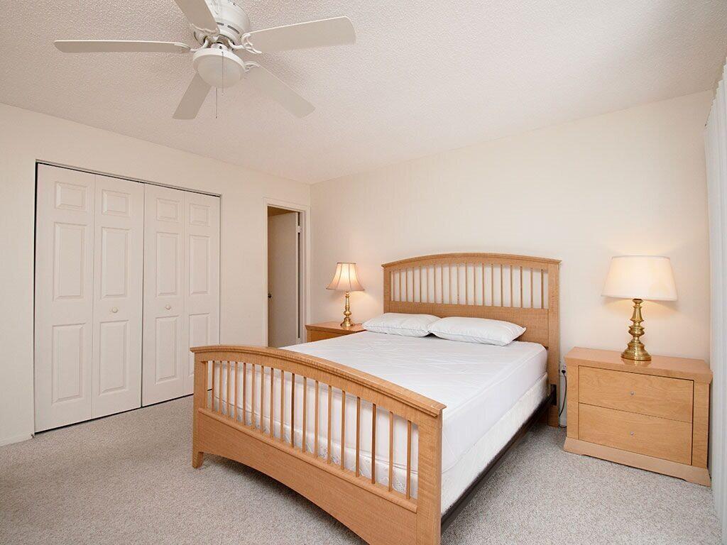 VISTA HARBOR CONDO BLDGS - Residential