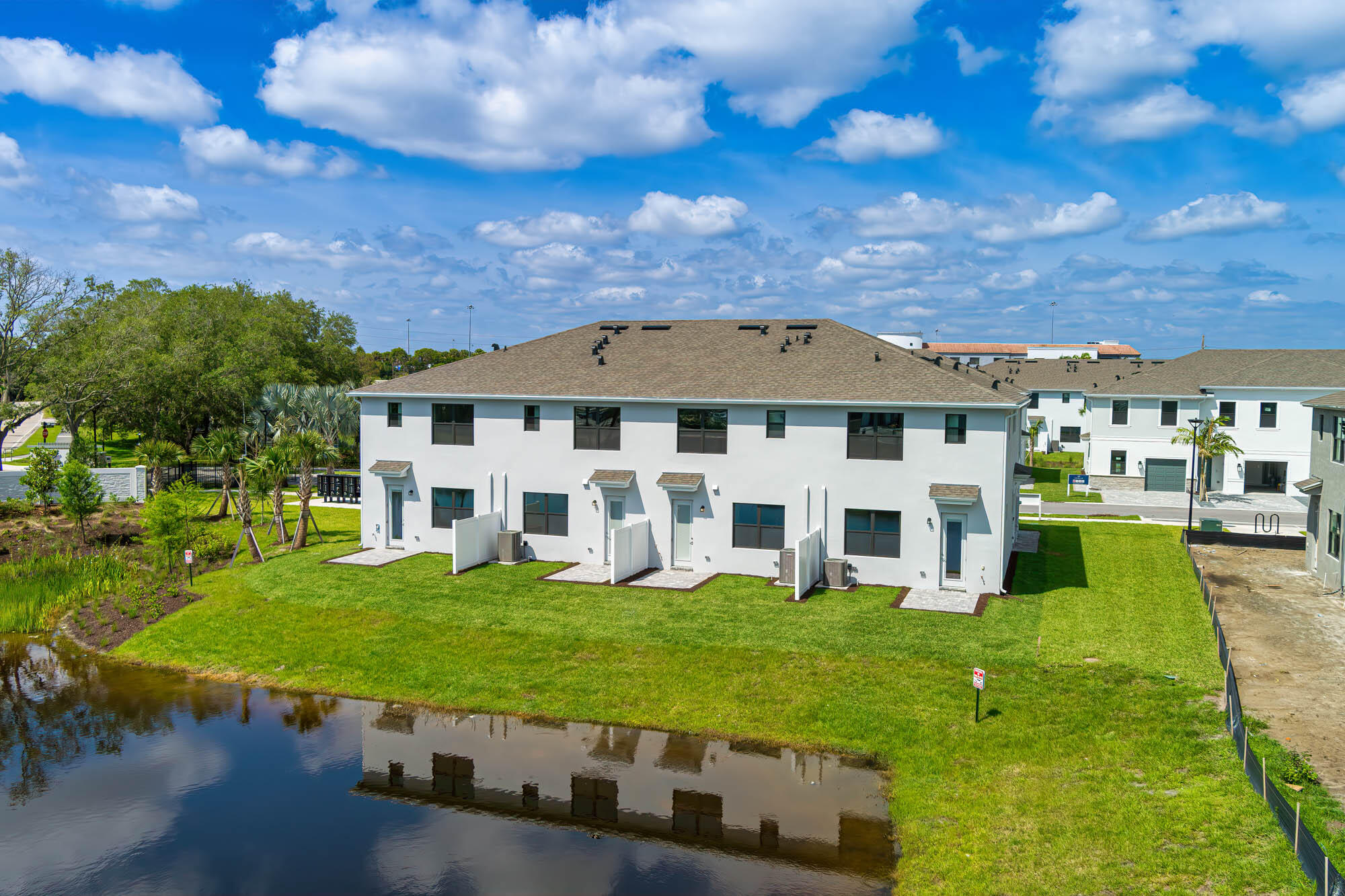 95 RIVERSIDE PUD PHASE IV (CAMELLIA) - Residential Lease