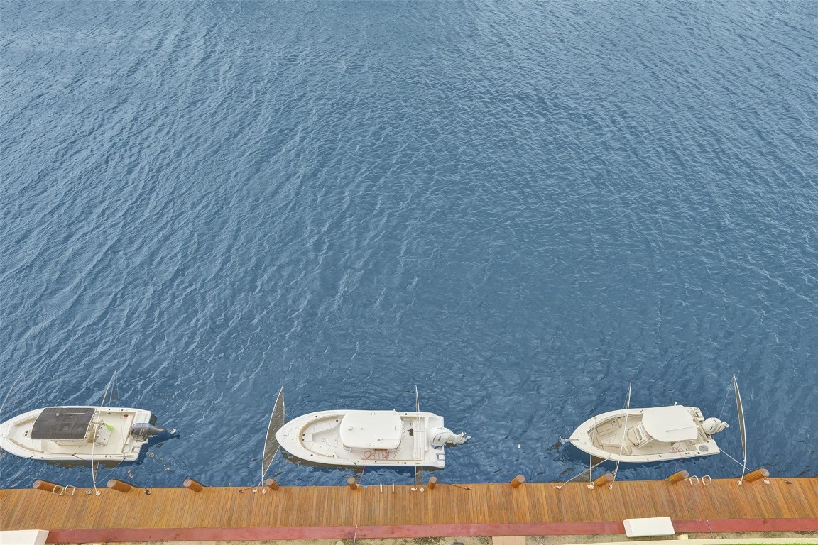 HILLSBORO LE BARON - Residential