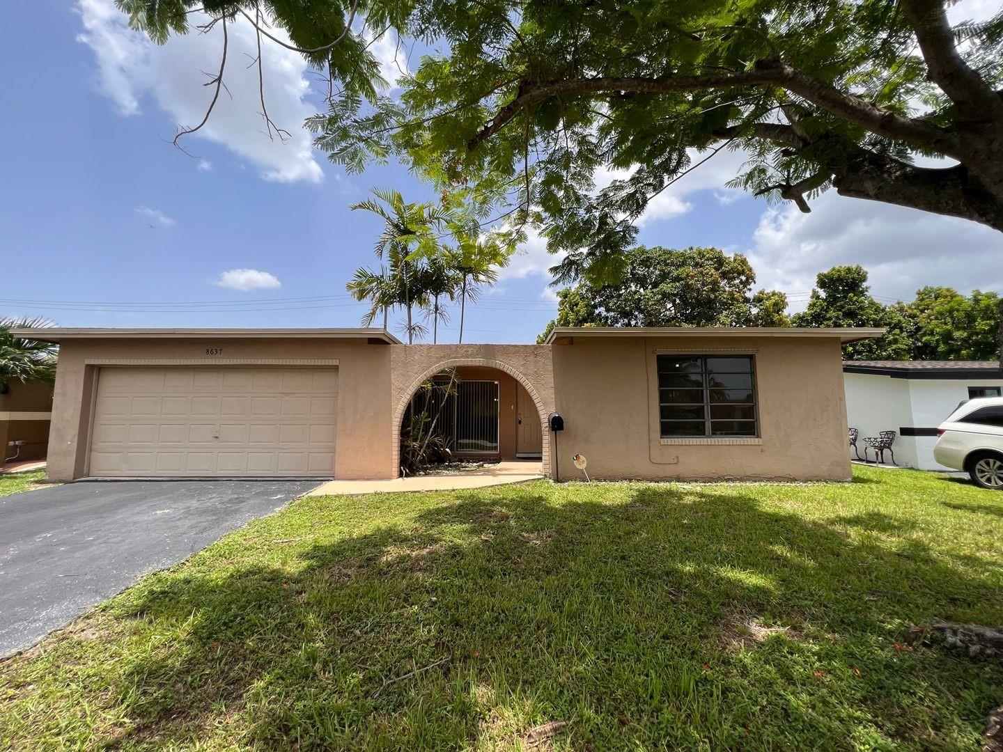 This 3 bedroom home in the heart of Miramar features a spacious floor plan, open kitchen, 2 baths, 2 car garage, laundry room, family room, tiled living area, laminate flooring in bedrooms, walk in closet in master and more. Great location just minutes from Miami, shopping areas and highways. Call us today for your tour.