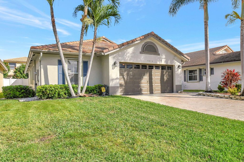 Photo of 7872 Manor Forest Lane, Boynton Beach, FL 33436 (MLS # R11061053)