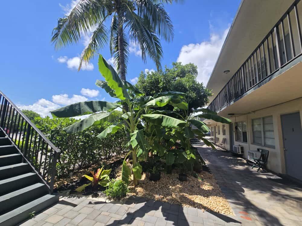 GREYNOLDS HIGHLANDS UNIT 1 - Residential Lease