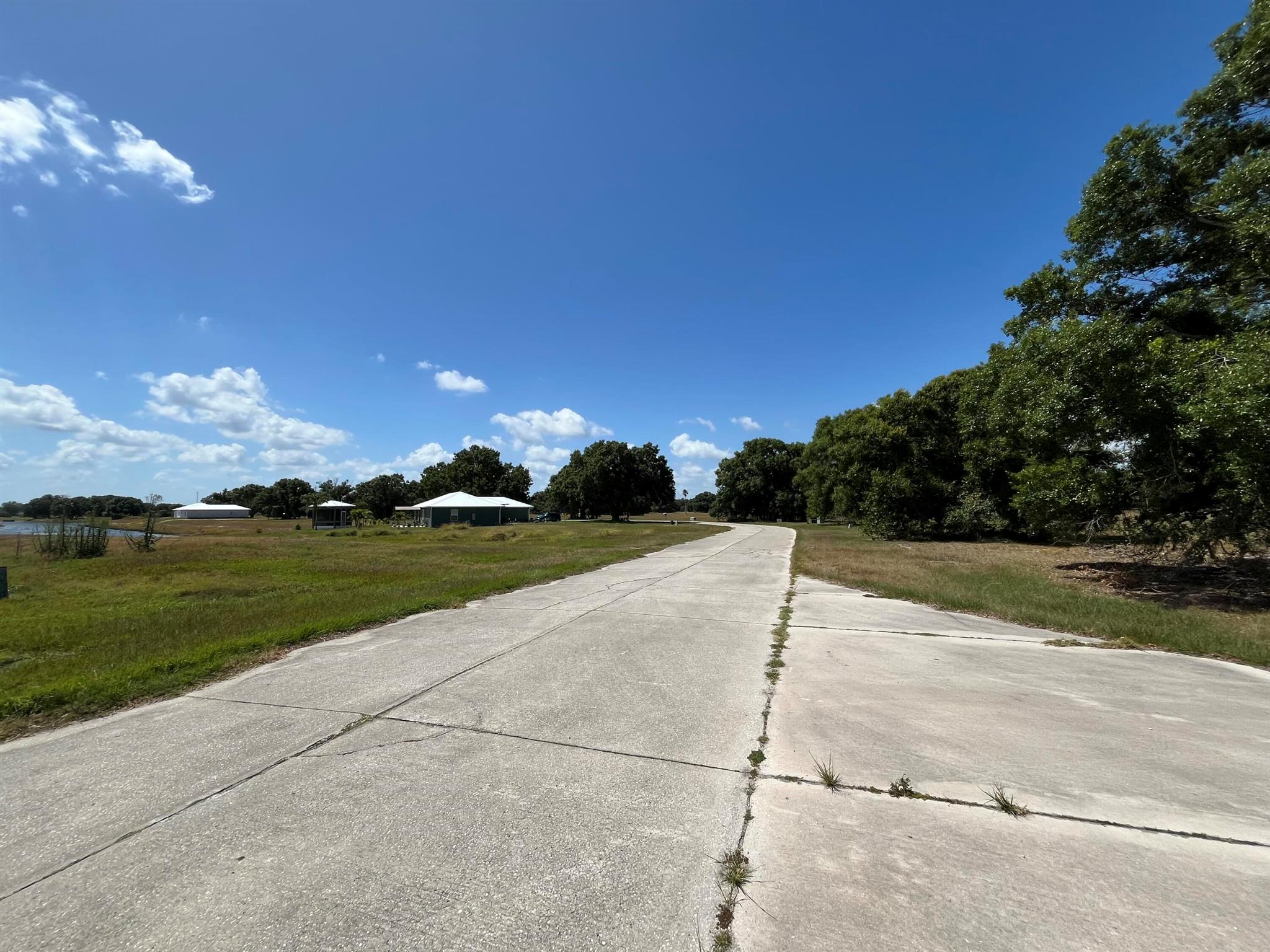 BLUE HERON GOLF & C C - Land