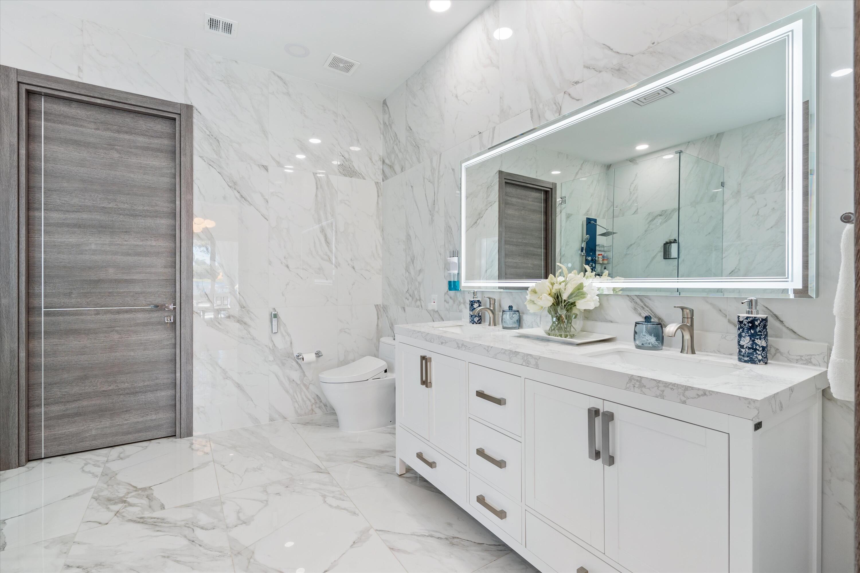 WATERS EDGE AT PARKLAND - Residential Lease