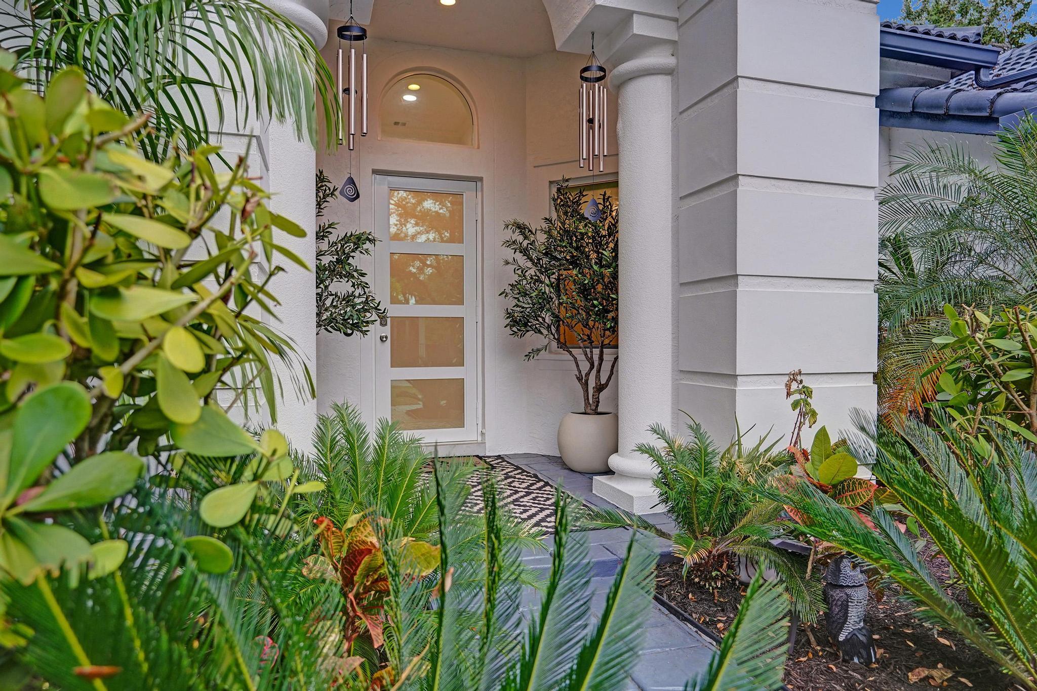 WATERS EDGE AT PARKLAND - Residential Lease