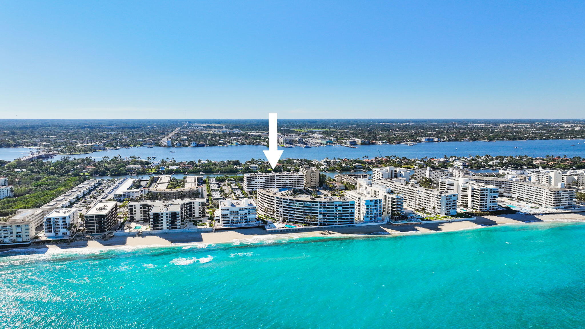 MAYFAIR HOUSE CONDO - Residential