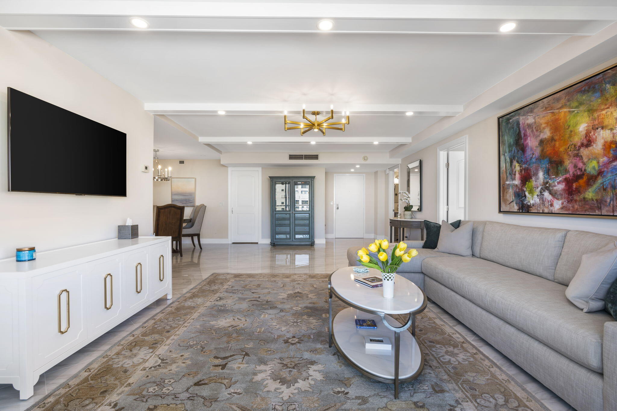 MAYFAIR HOUSE CONDO - Residential