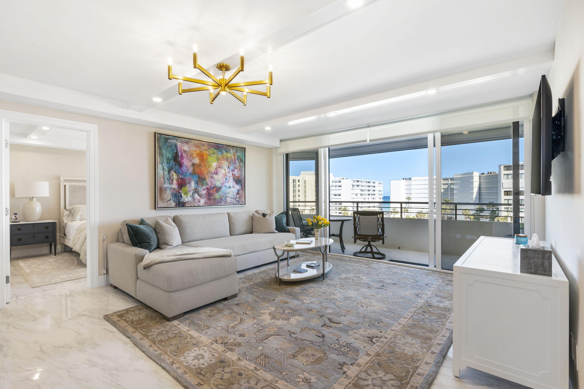 MAYFAIR HOUSE CONDO - Residential