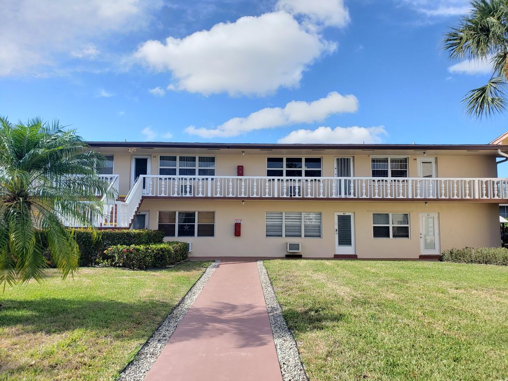 Photo of 63 Coventry C, West Palm Beach, FL 33417 (MLS # R10800946)