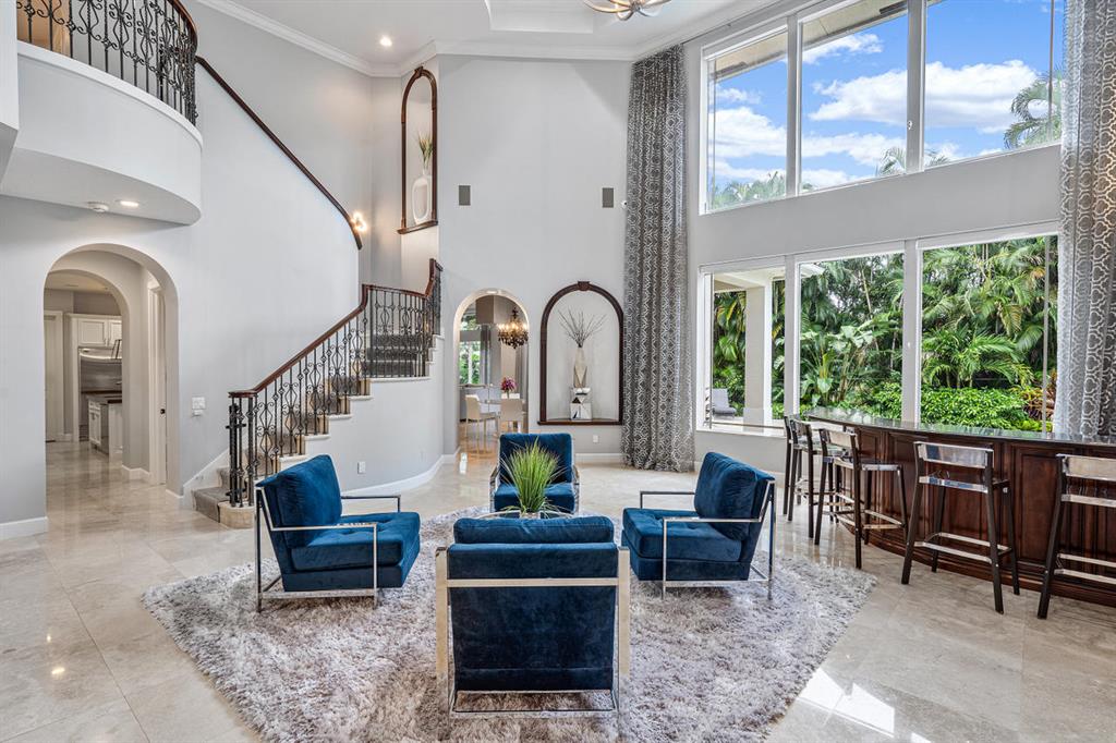 WOODFIELD HUNT CLUB - Residential