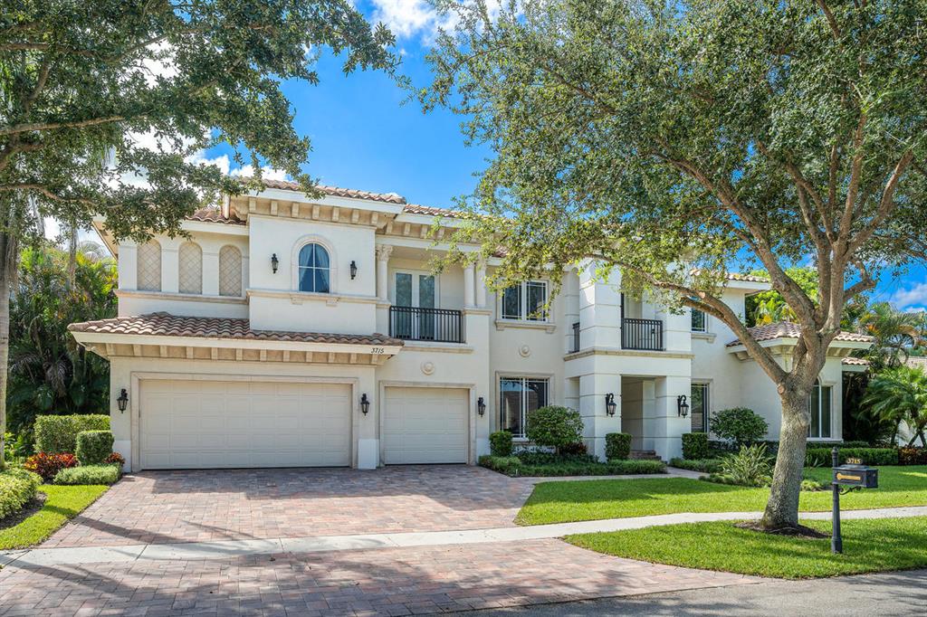 WOODFIELD HUNT CLUB - Residential