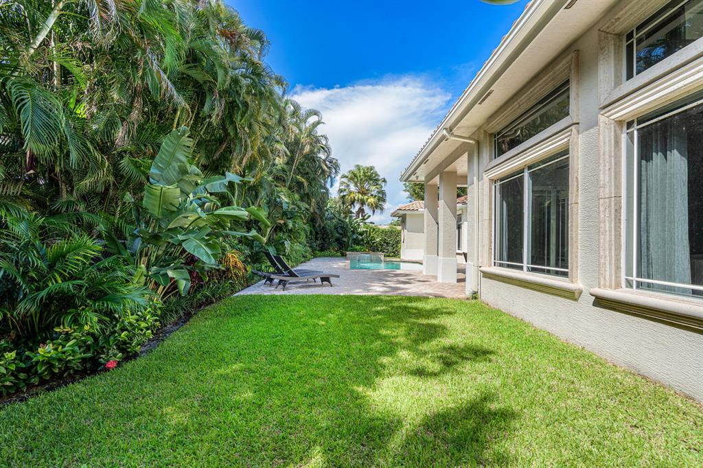 WOODFIELD HUNT CLUB - Residential