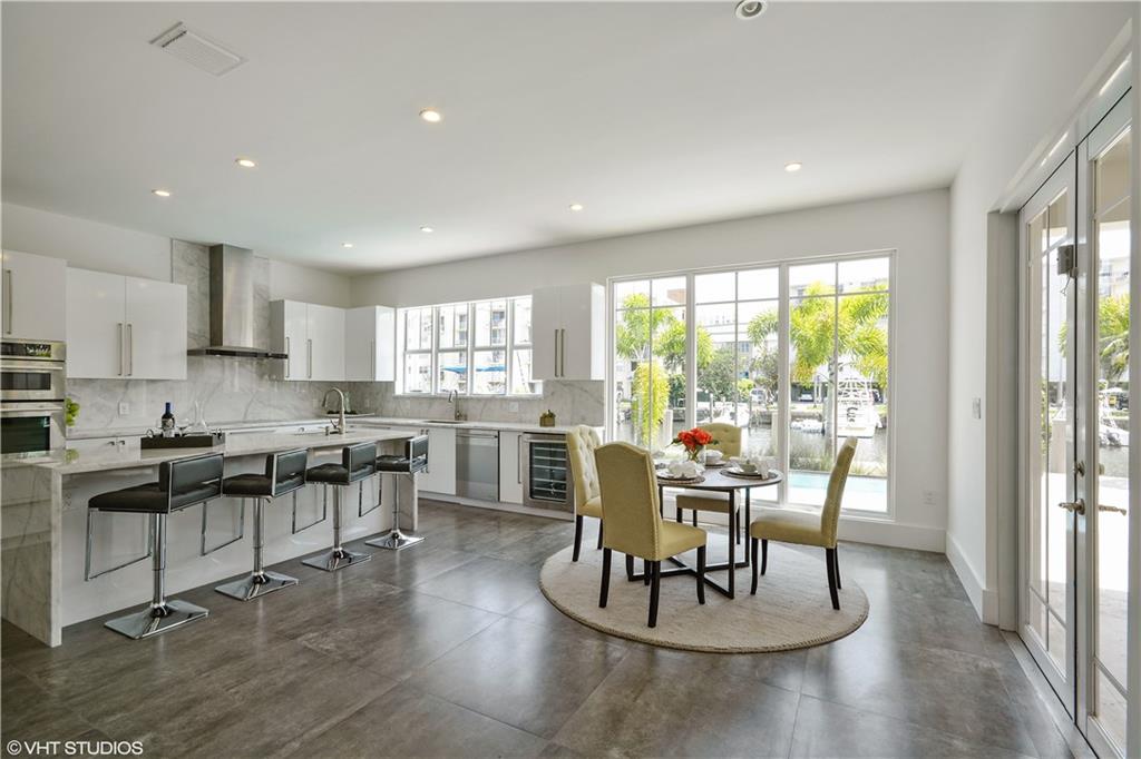 LAUDERDALE HARBORS - Residential