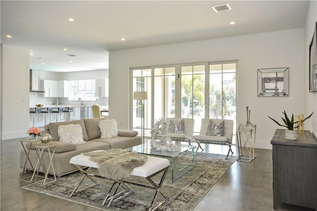 LAUDERDALE HARBORS - Residential