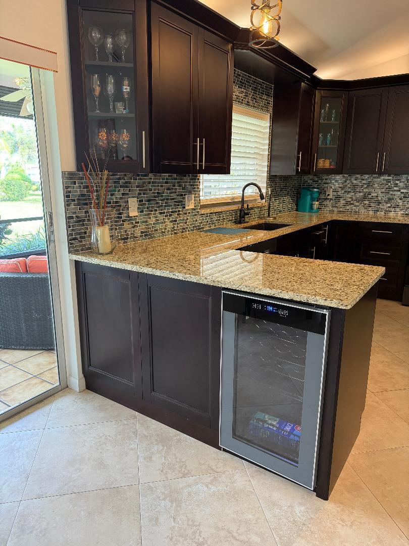 DELRAY VILLAS 5 - Residential