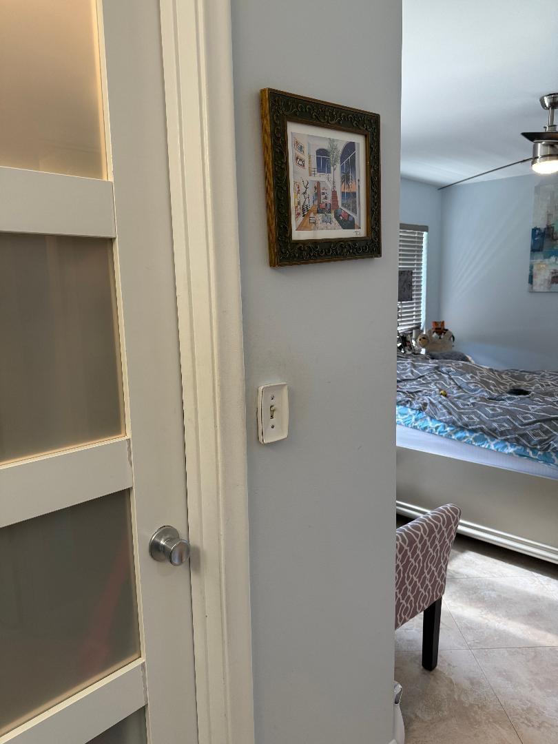 DELRAY VILLAS 5 - Residential