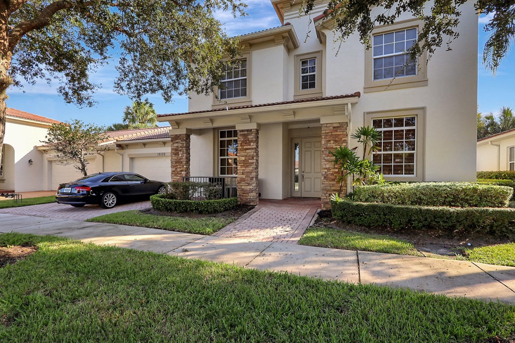 Photo of 10132 SW Canossa Way, Port Saint Lucie, FL 34986 (MLS # R10931661)