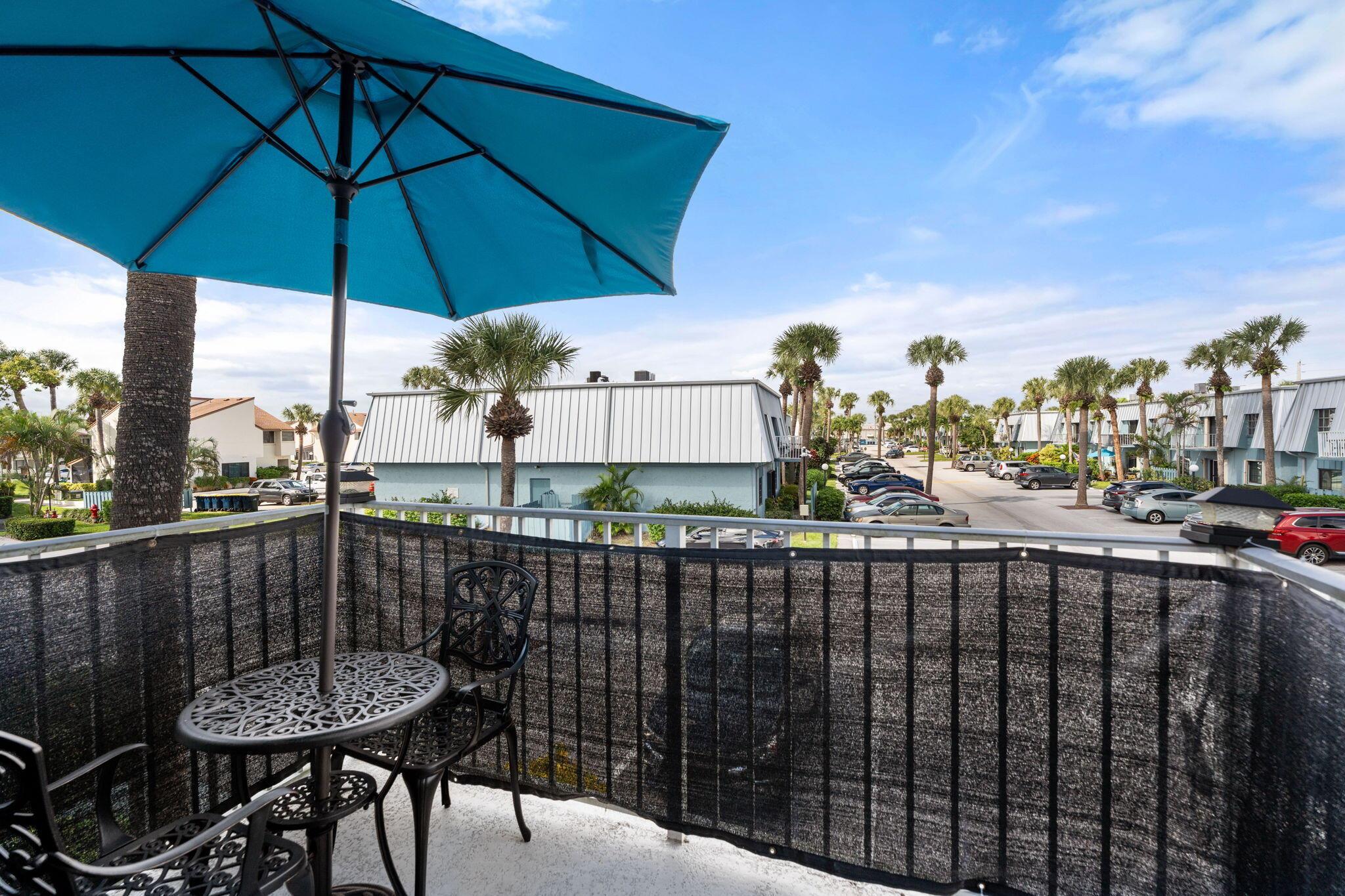 POPPLETON CREEK CONDO - Residential
