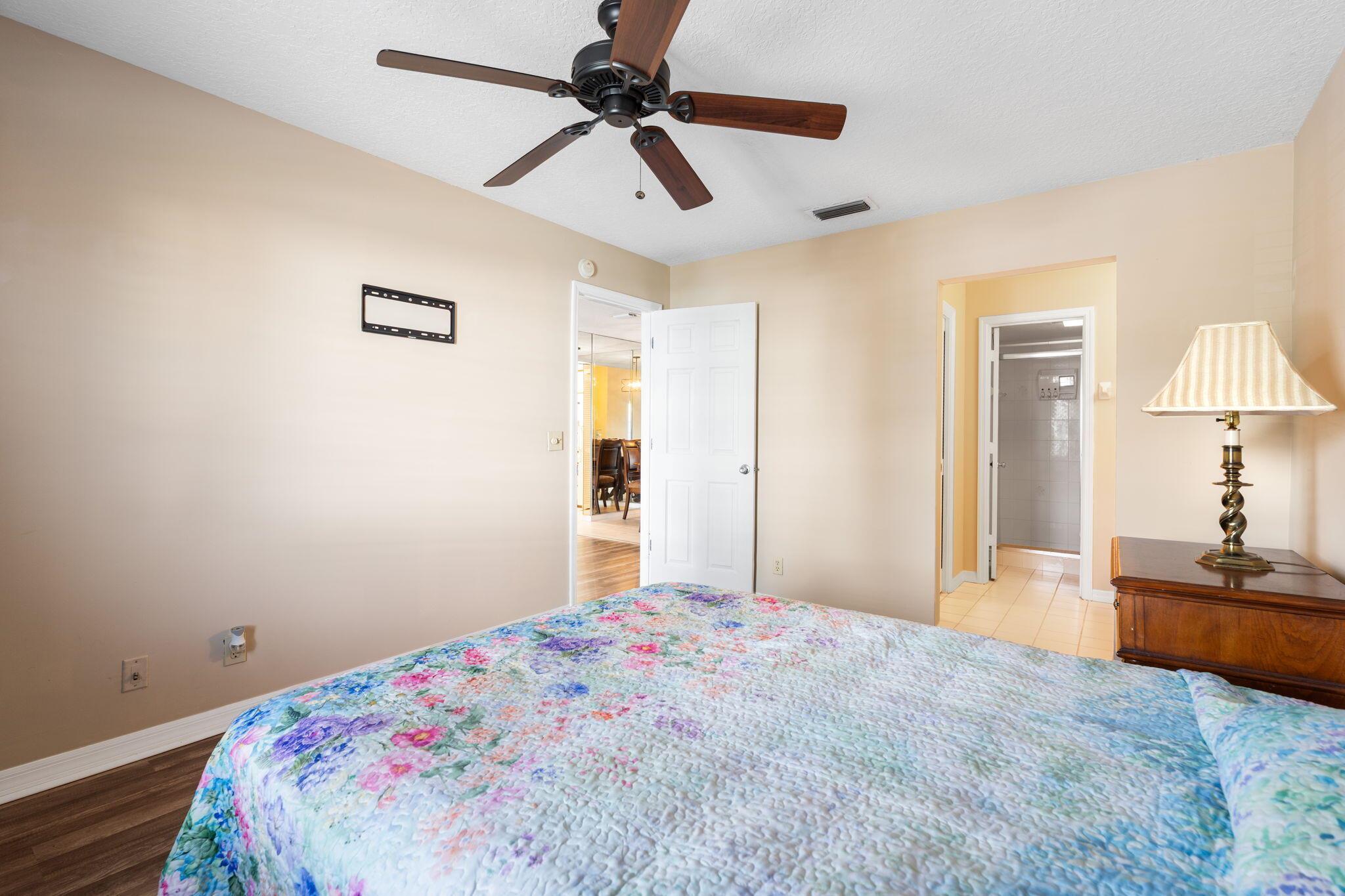POPPLETON CREEK CONDO - Residential
